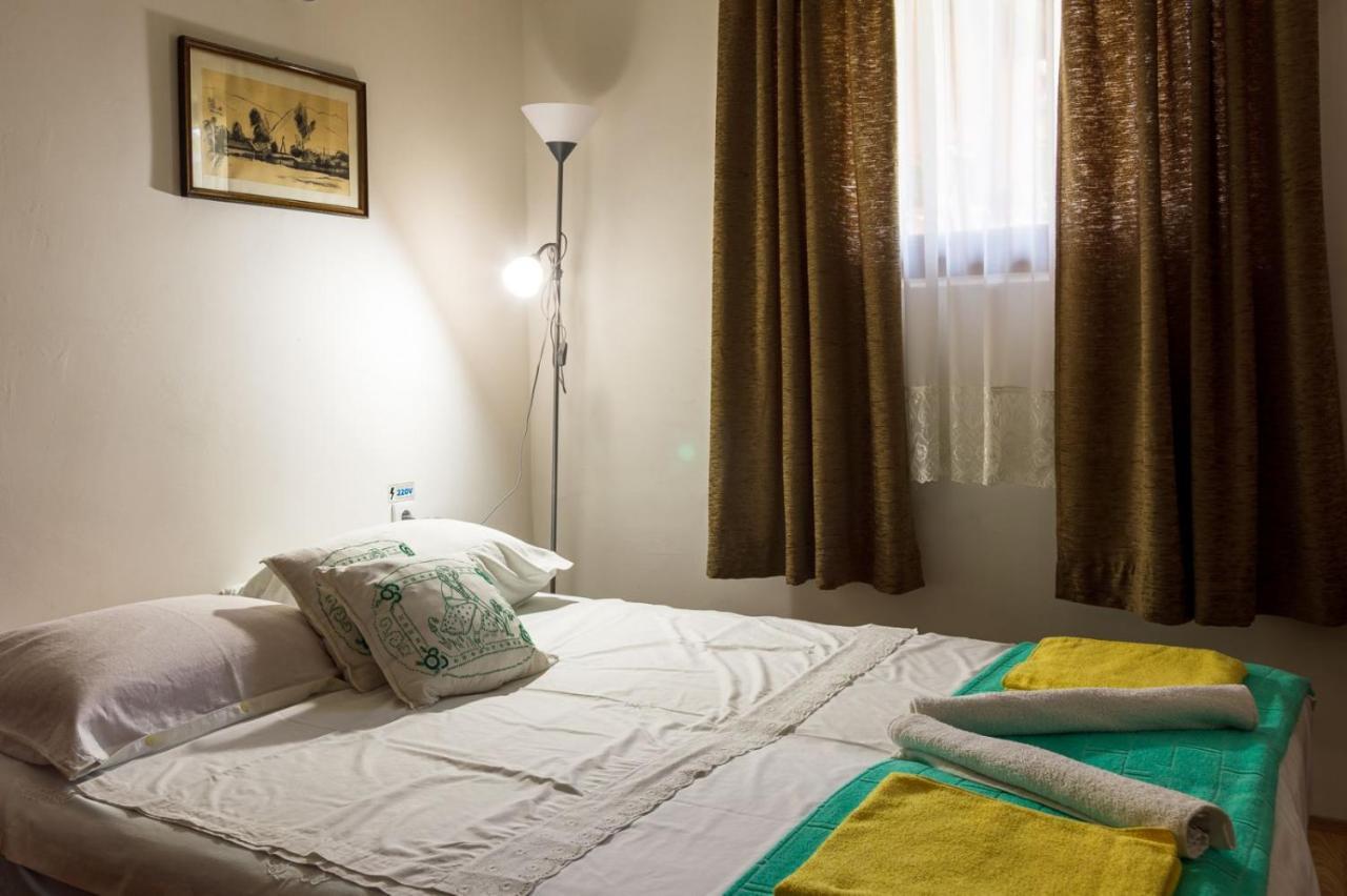 Apartment & Rooms Aleksandar Galambóc Kültér fotó