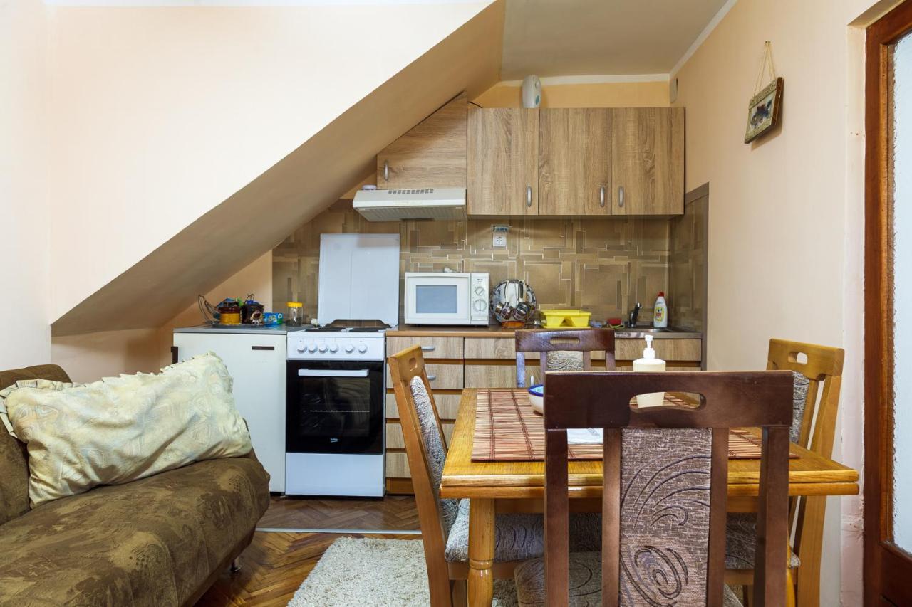 Apartment & Rooms Aleksandar Galambóc Kültér fotó