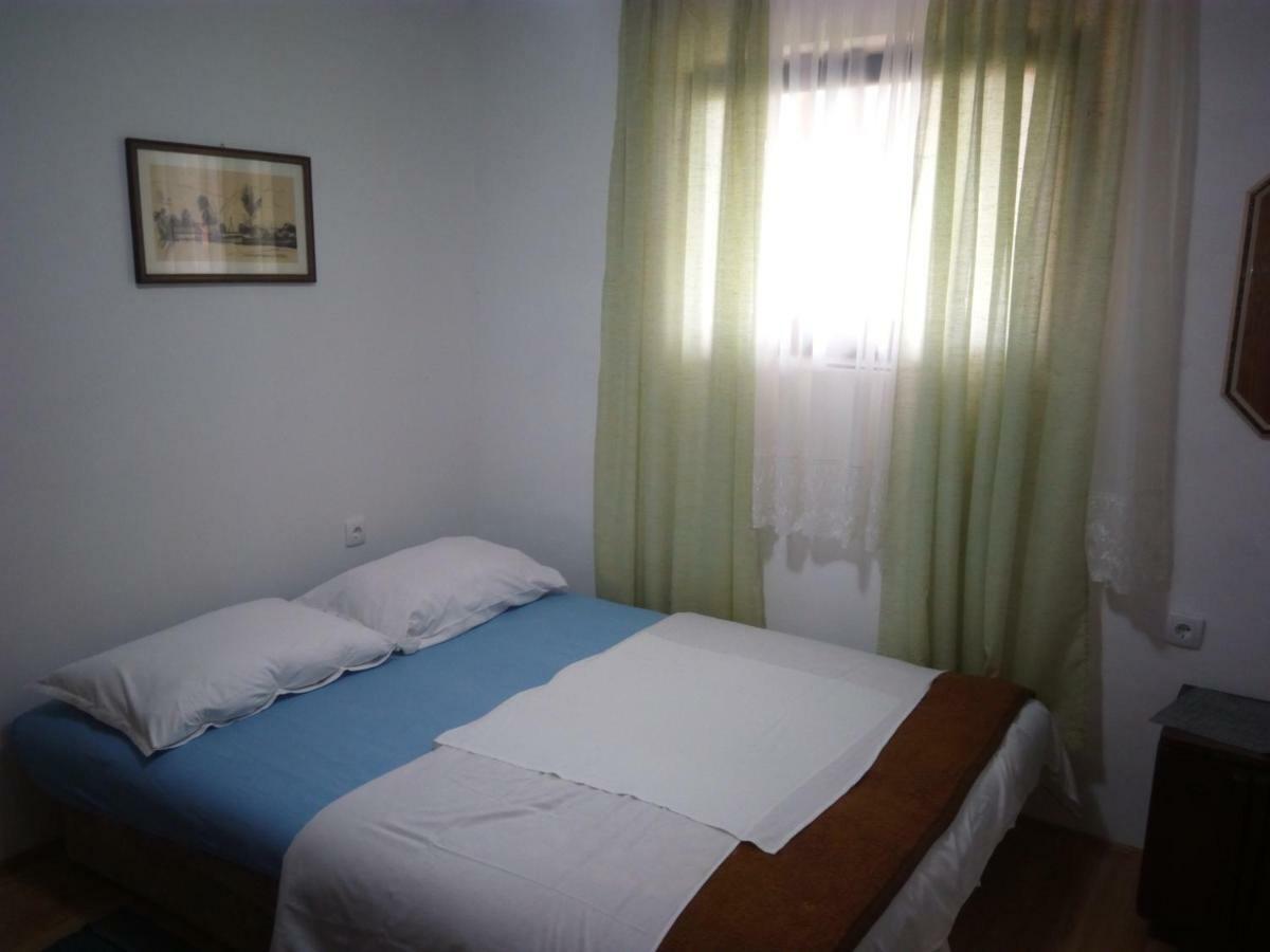 Apartment & Rooms Aleksandar Galambóc Kültér fotó